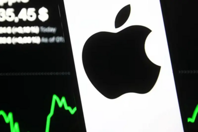 Apple (AAPL): Why UBS Calls $500B Investment "Unrealistic"