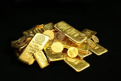 Flight to Safety Drives Gold Price Past $4,000 Milestone