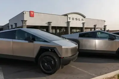 TSLA Slides 37% After Q3 Earnings Miss